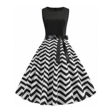 A Line Zigzag Print Vintage Belted Dress - Black