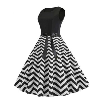 A Line Zigzag Print Vintage Belted Dress - Black