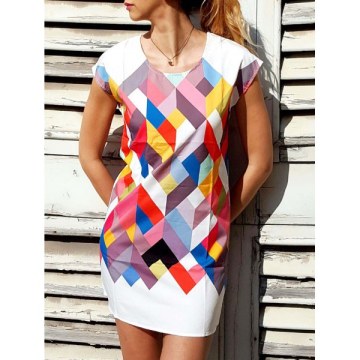 Chic Scoop Collar Short Sleeve Geometric Print Women's Dress -