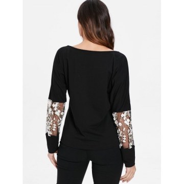 Long leeve Floral Embroidery T-shirt - Black