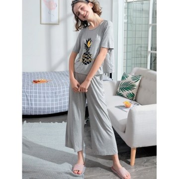 Pineapple T-shirt and Pants Sleepwear Set - Light Gray