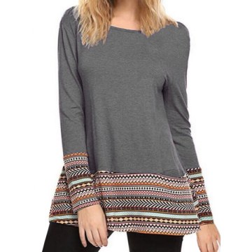 Printed Round Neck Tee with Pockets - Gray Cloud