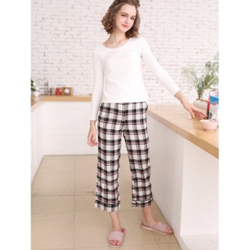 T-shirt and Plaid Pants Sleepwear Set - White
