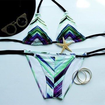 Trendy Halterneck Printed   Bikini et For Women -